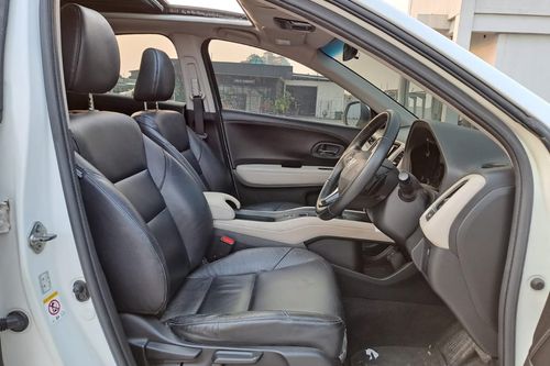 2015 Honda HRV 1.8 RS PRESTIGE CVT tua