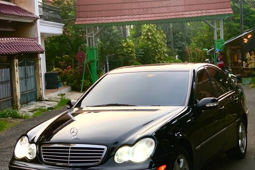 Used 2000 Mercedes Benz C-Class  C320AT