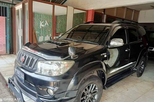 2008 Toyota Fortuner 2.7 TRD AT bekas