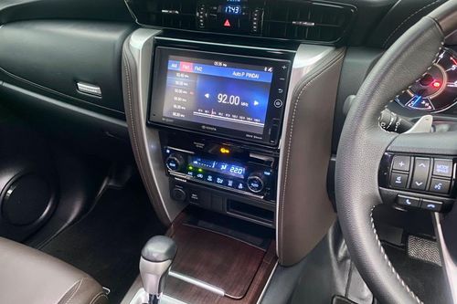 2017 Toyota Fortuner 2.4 VRZ AT bekas