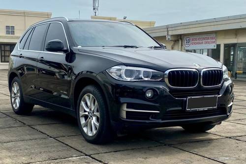 2016 BMW X5  xDrive25d bekas