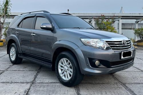 2011 Toyota Fortuner  2.7 G Lux A/T