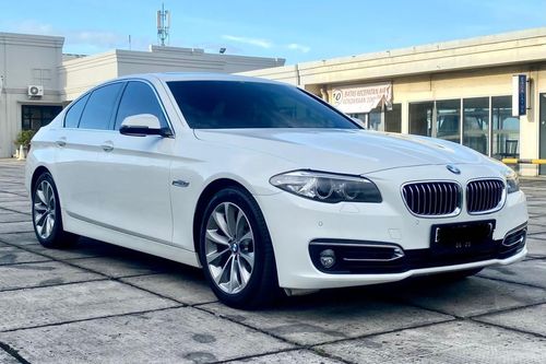 2014 BMW 5 Series Sedan  520i Luxury