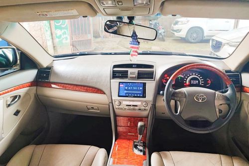 Dijual 2006 Toyota Camry 2.4 V AT bekas