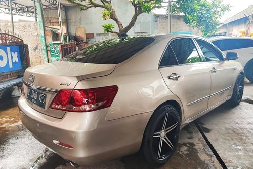 2006 Toyota Camry 2.4 V AT bekas