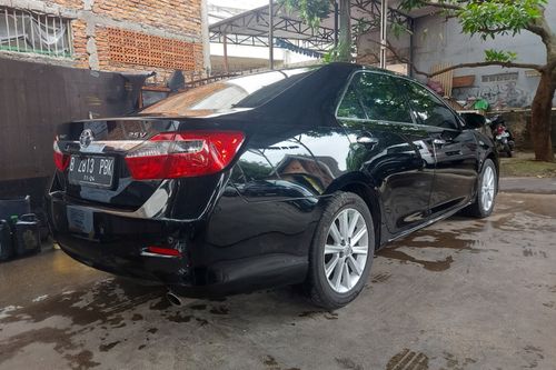 2014 Toyota Camry 2.5 V AT MC bekas