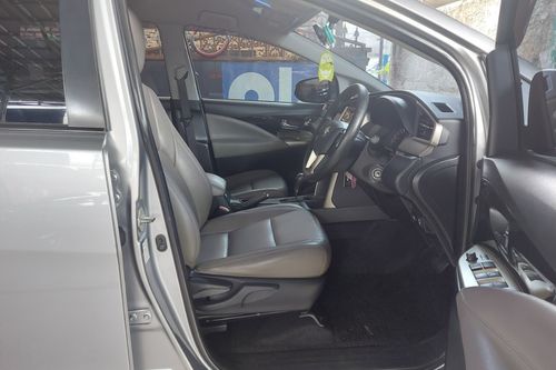 2016 Toyota Kijang Innova 2.0 V AT bekas