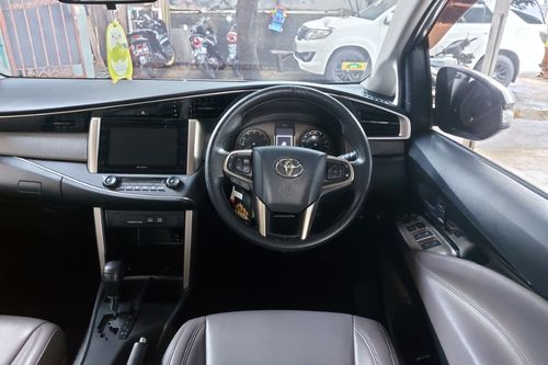 2016 Toyota Kijang Innova 2.0 V AT bekas