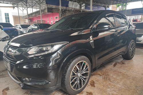 Old 2016 Honda HRV 1.5 E AT LIMITED EDITION