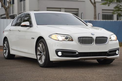 2014 BMW 5 Series Sedan 520i Luxury