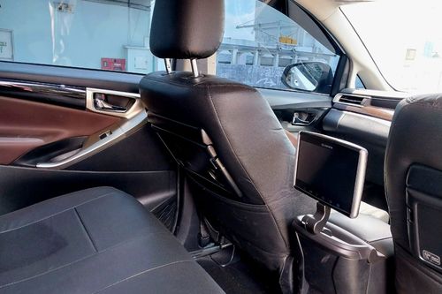 2022 Toyota Innova REBORN BENSIN V 2.0 AT bekas