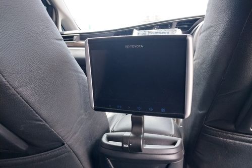 2022 Toyota Innova REBORN BENSIN V 2.0 AT bekas