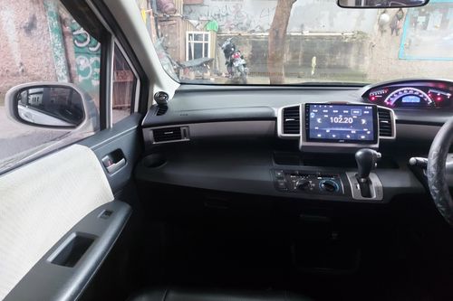 2013 Honda Freed S AT bekas