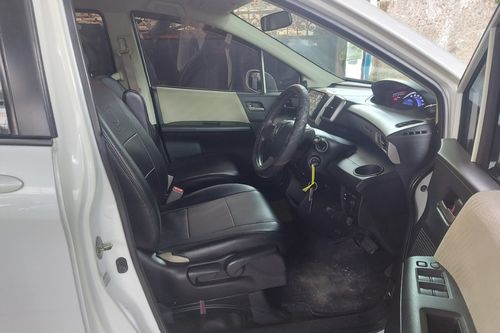 2013 Honda Freed S AT bekas