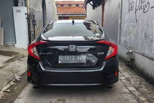 Second hand 2017 Honda Civic 1.5L E TURBO 
