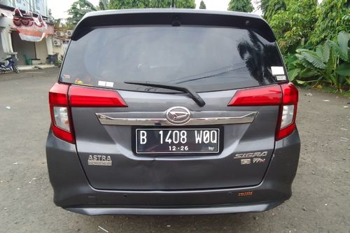 2016 Daihatsu Sigra 1.2 R MT DLX bekas