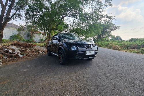 Second Hand 2015 Nissan Juke  RX AT