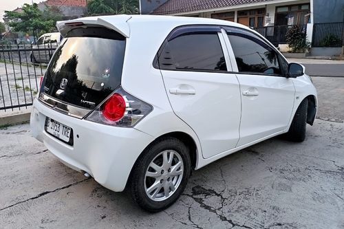 Beli mobil bekas