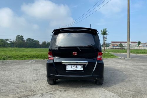 Beli mobil bekas