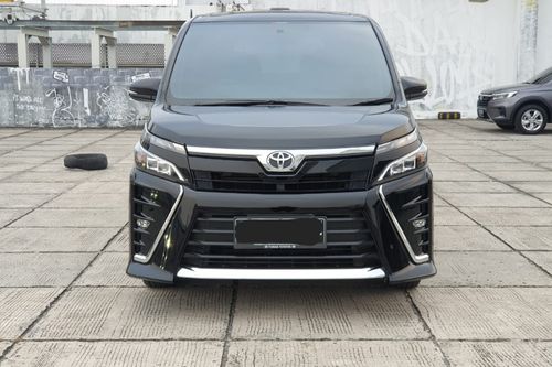 2021 Toyota Voxy 2.0 CVT Bekas