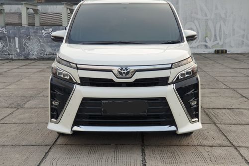 2020 Toyota Voxy 2.0 CVT Bekas