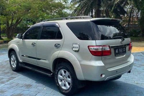 2008 Toyota Fortuner  2.7 G LUX AT