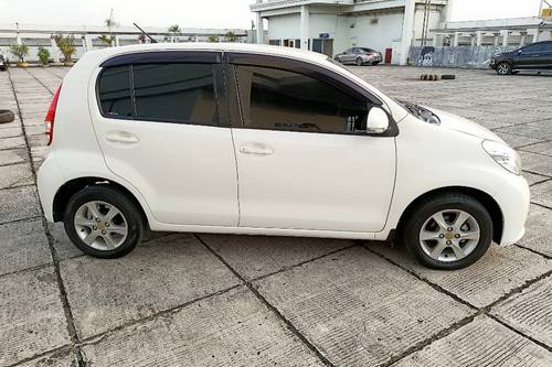 2013 Daihatsu Sirion  1.3 RS - M 301 M 602 AT MNB CBU