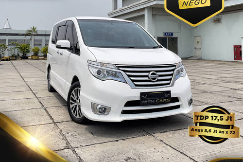 2017 Nissan Serena  2.0 HWS bekas