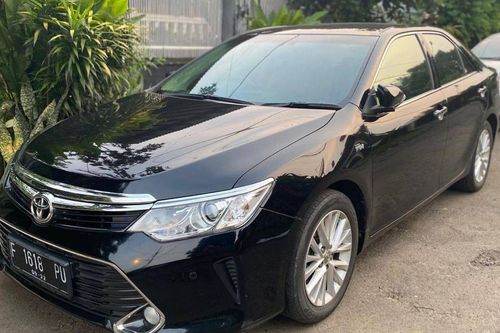 2017 Toyota Camry V 2.5L AT