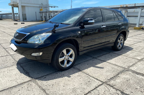 Second hand 2010 Toyota Harrier 2.4 L A/T PREMIUM FULL OPTION 