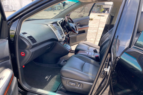 Used 2010 Toyota Harrier 2.4 L A/T PREMIUM FULL OPTION