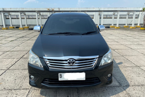 2013 Toyota Kijang Innova 2.0L G AT