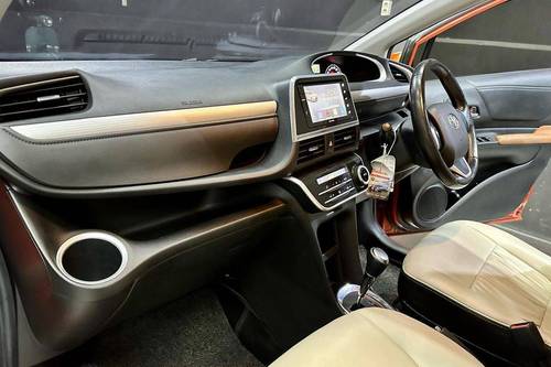 2018 Toyota Sienta 1.5L V AT