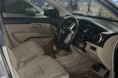 2015 Nissan Grand Livina 1.5 XV CVT