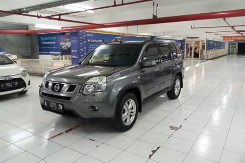 2010 Nissan X-Trail  2.5 ST AT