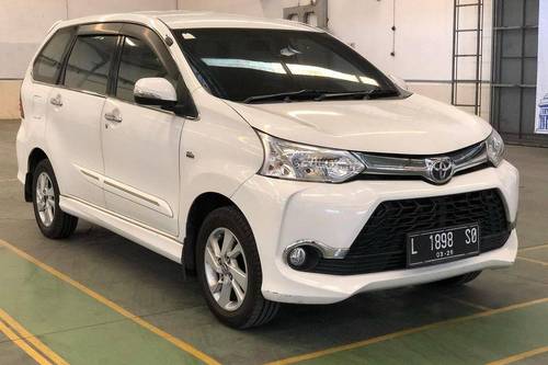 2015 Toyota Avanza Veloz  1.5 AT