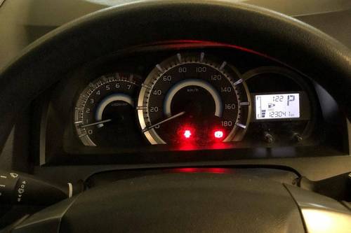 2015 Toyota Avanza Veloz  1.5 AT