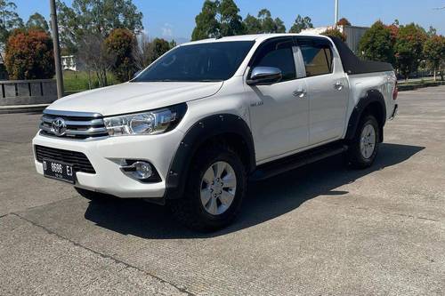 2019 Toyota Hilux 2.4L D-Cab G 4x4 MT