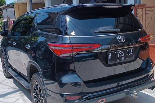 2020 Toyota Fortuner 4X2 G MT DIESEL TRD SPORTIVO