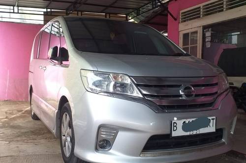 2015 Nissan Serena 2.0L X AT HWS bekas