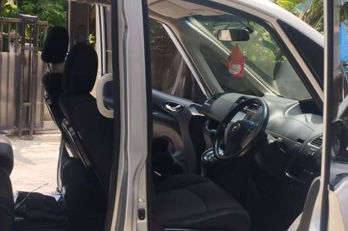 2015 Nissan Serena 2.0L X AT HWS bekas