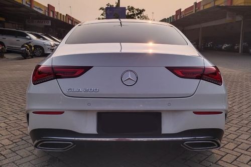 2019 Mercedes Benz CLA-Class 200 AMG Line bekas