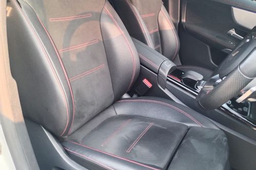 2019 Mercedes Benz CLA-Class 200 AMG Line bekas