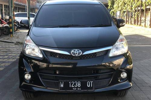 Second Hand 2014 Toyota Avanza Veloz  1.5 MT