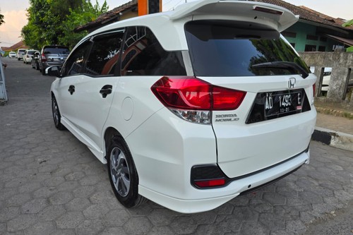 Dijual 2020 Honda Mobilio E 1.5L MT bekas