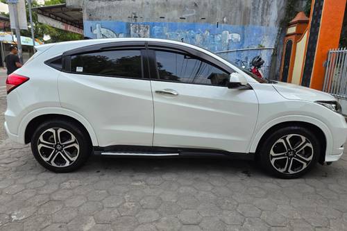 2016 Honda HRV  V PRESTIGE 1.8L AT