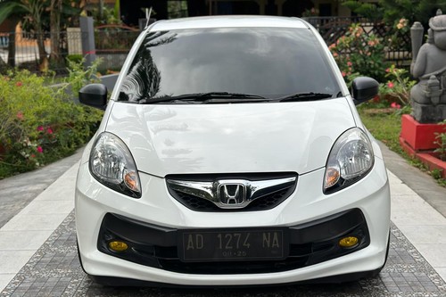 2015 Honda Brio  SATYA 1.2 E MT CKD