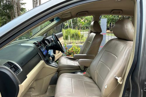 2009 Honda CRV RE1 2WD 2.0L AT CKD bekas