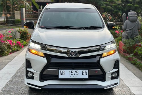2021 Toyota Veloz 1.3 MT GR Limited bekas