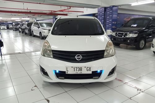 Second Hand 2013 Nissan Grand Livina 1.5 Ultimate AT